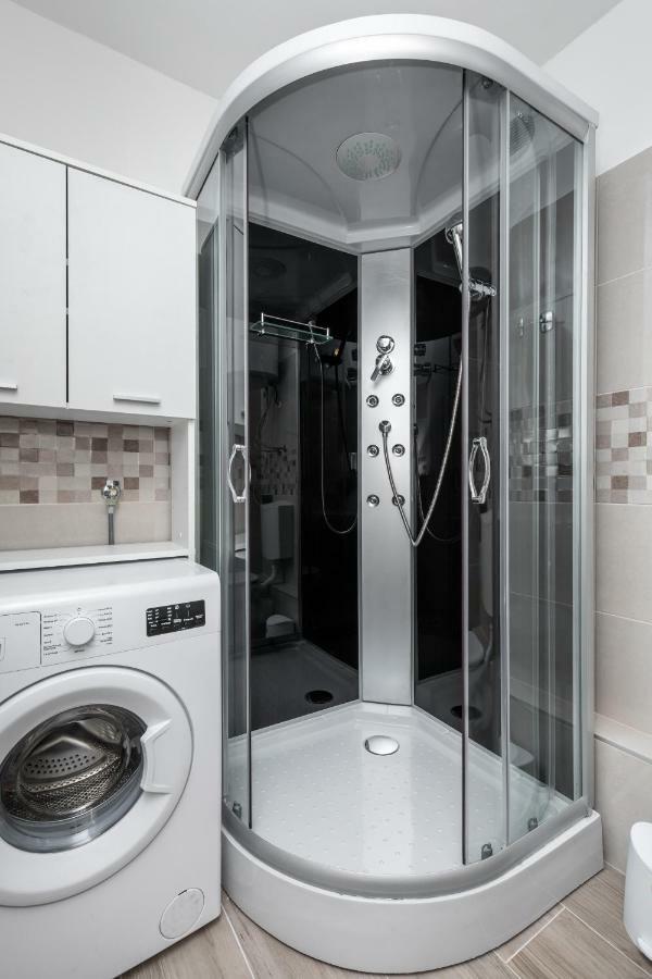 Ema Apartment Сплит Екстериор снимка
